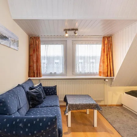 Apartment Kampstraße Obergeschoss