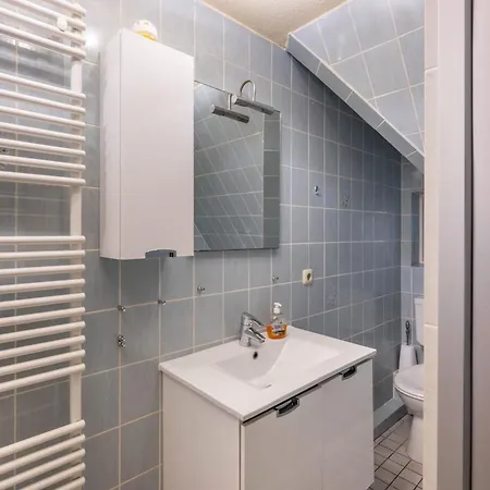 Apartment Kampstraße Obergeschoss *